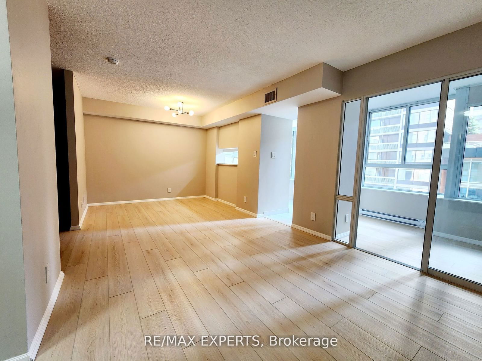 44 Gerrard St W, unit 508 for rent - image #10