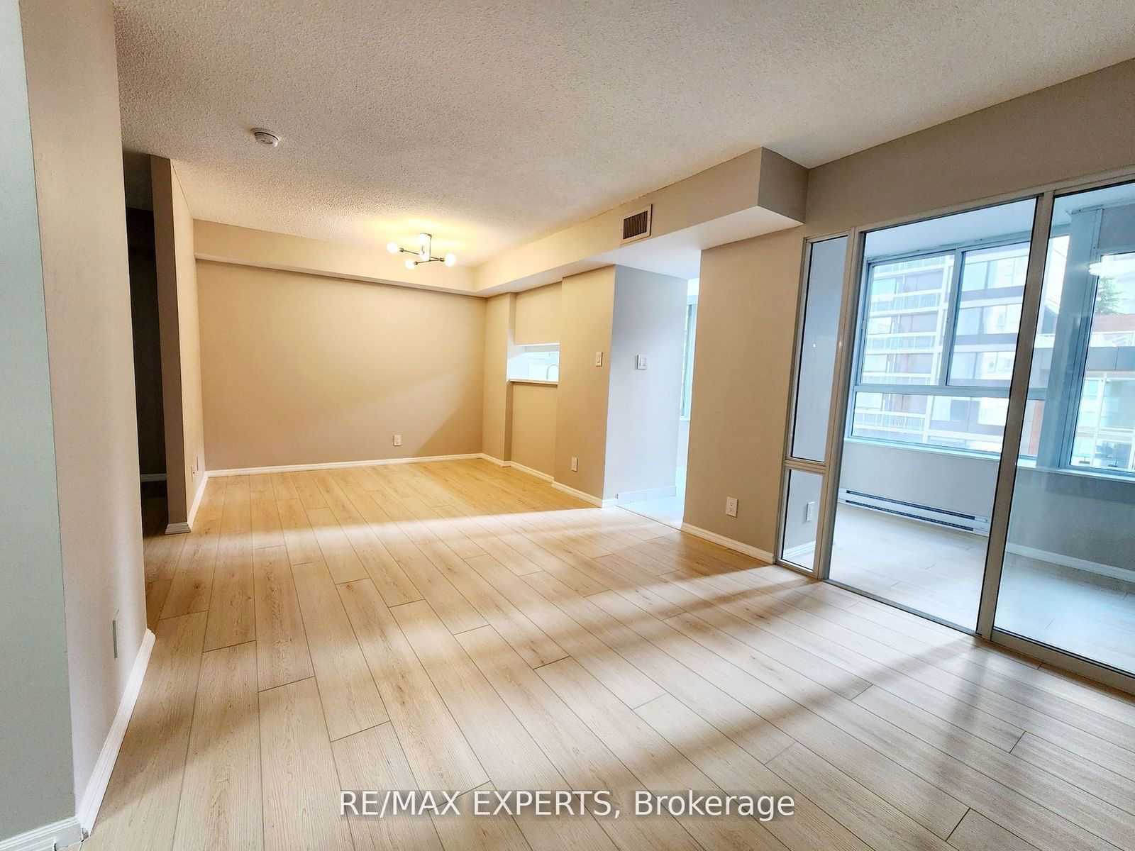 44 Gerrard St W, unit 508 for rent - image #11