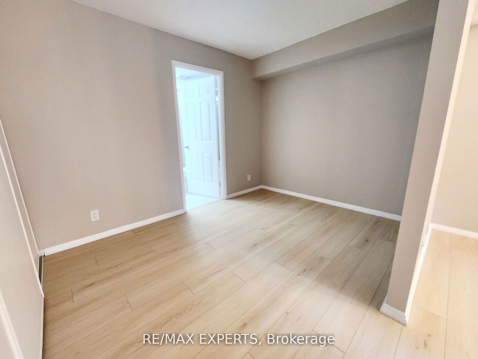 44 Gerrard St W, unit 508 for rent - image #14