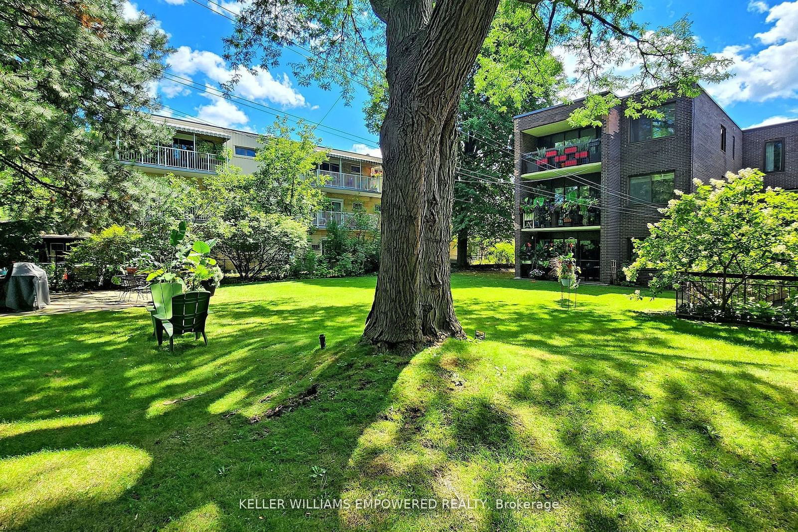 166 Sherwood Avenue Condos, Midtown, Toronto