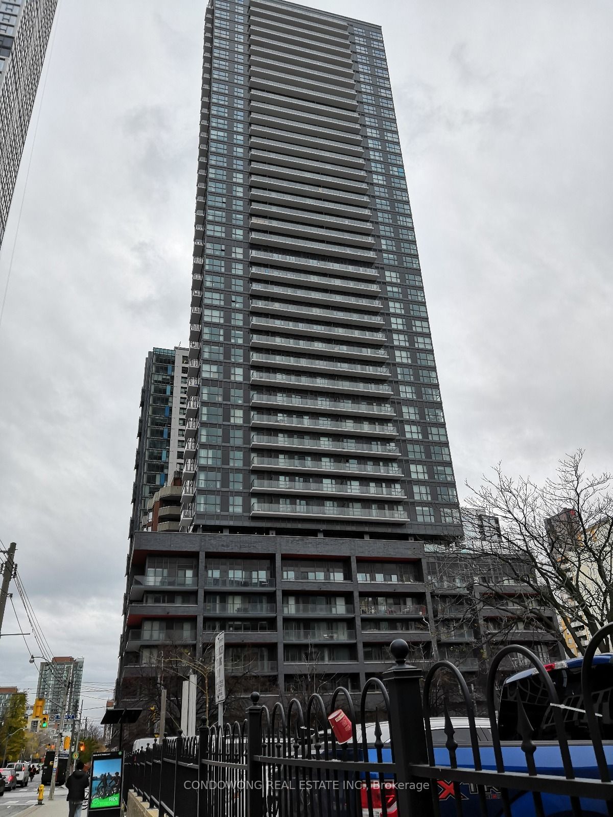 181 Dundas St E, unit 3905 for rent - image #22