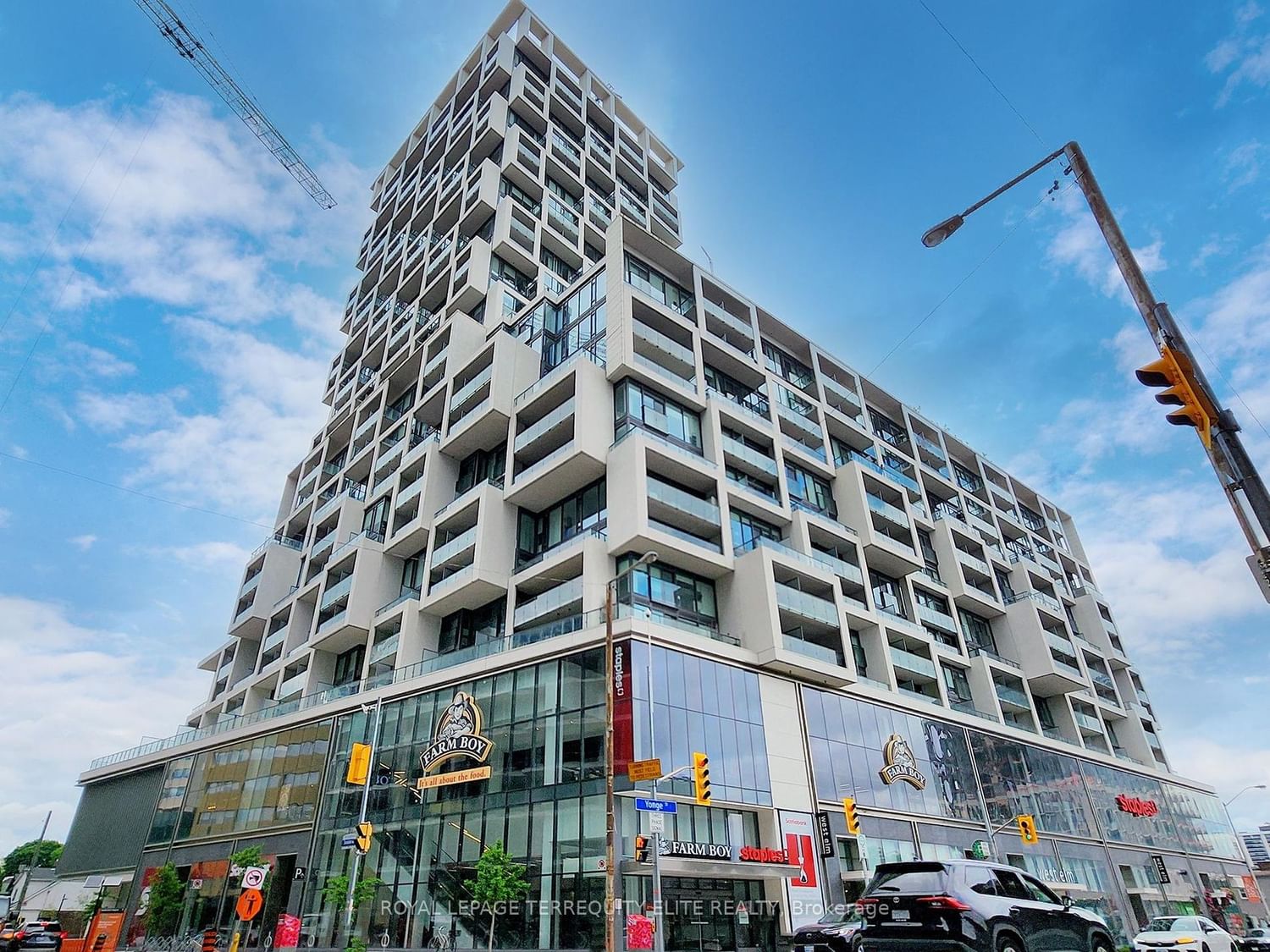 5 Soudan Ave, unit 908 for sale - image #3