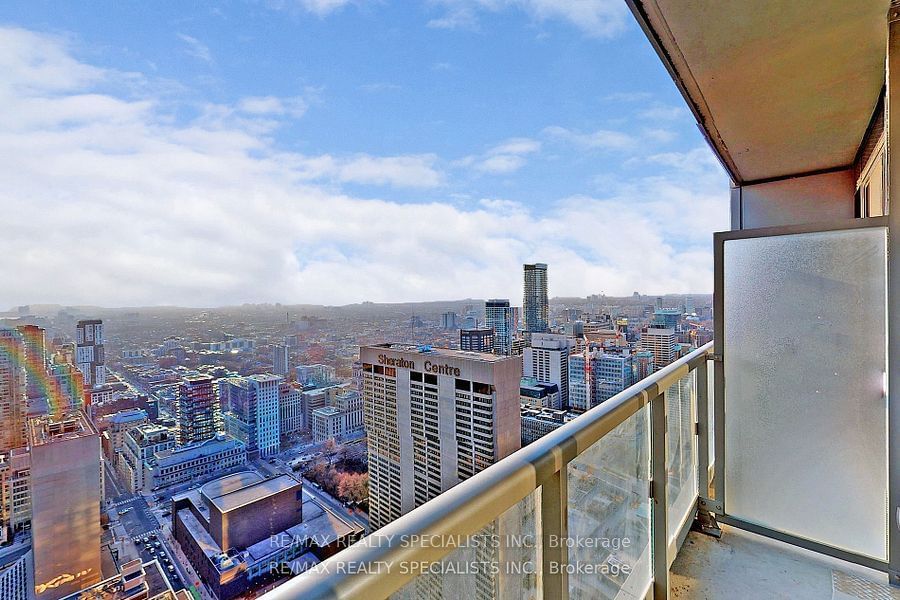 70 Temperance St, unit 5312 for rent - image #25