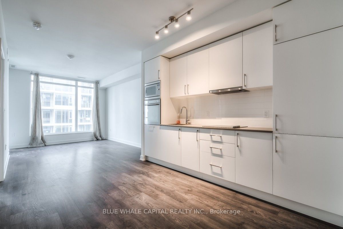 576 Front St W, unit 1216E for sale - image #1