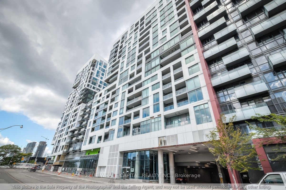 576 Front St W, unit 1216E for sale