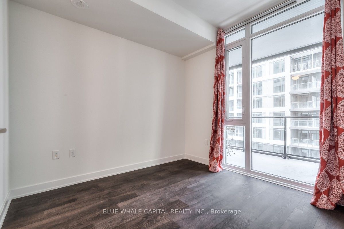 576 Front St W, unit 1216E for sale