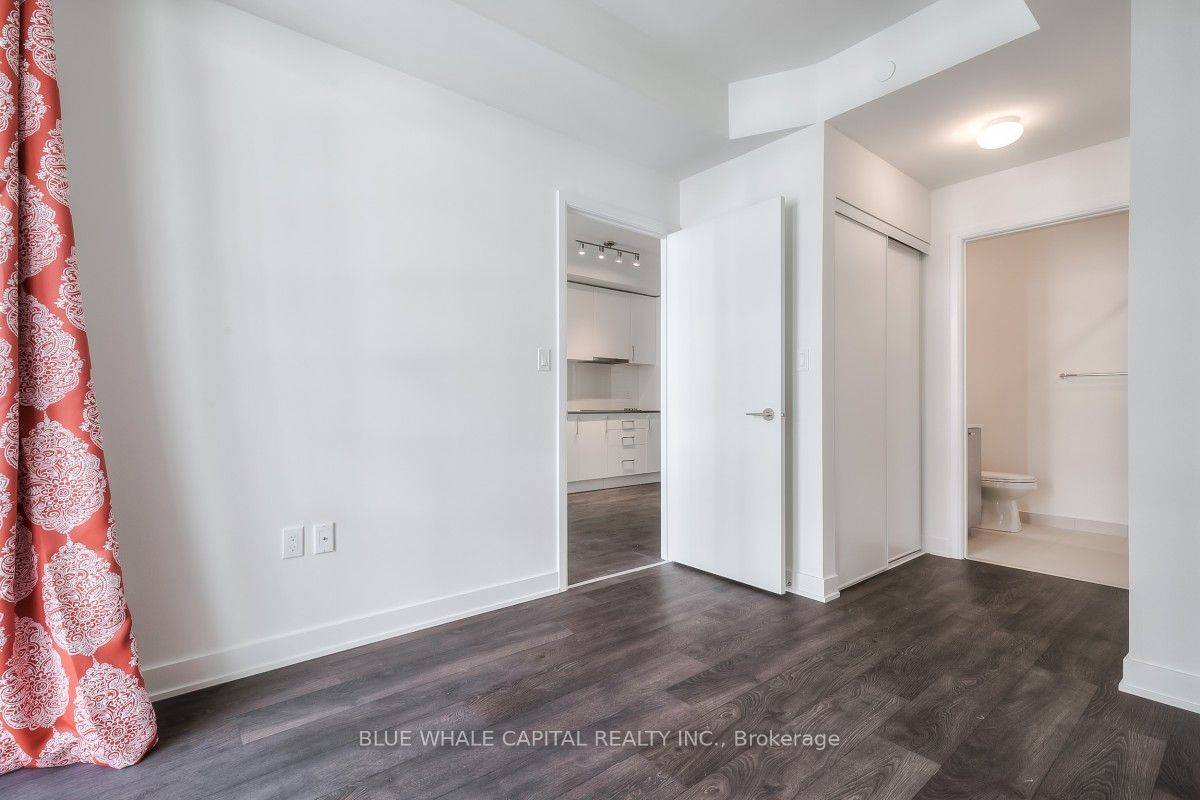 576 Front St W, unit 1216E for sale