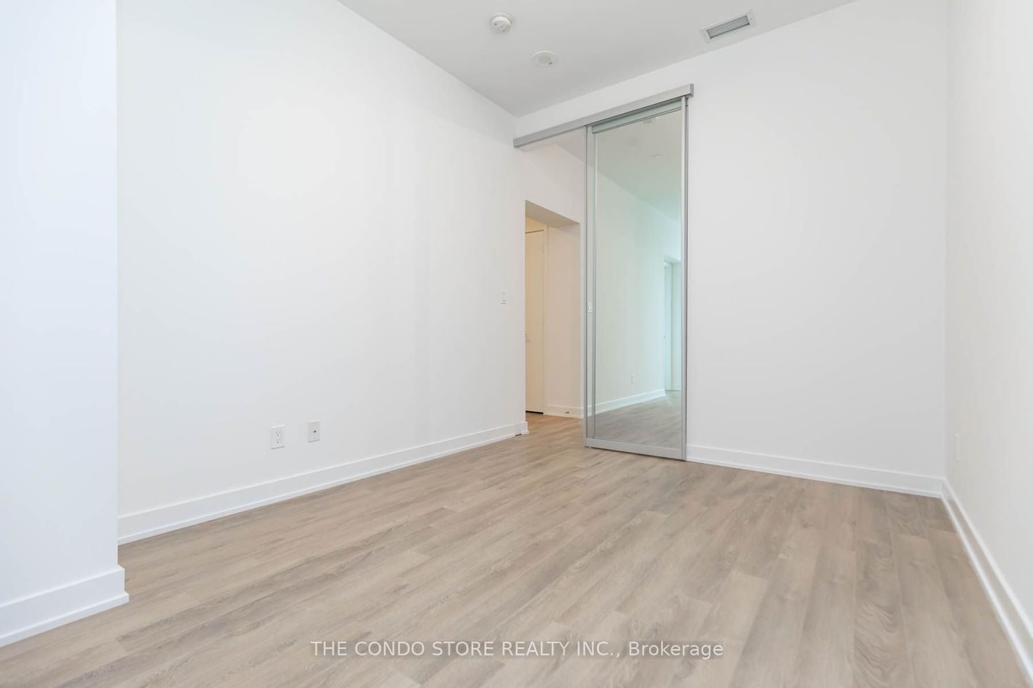 50 Ordnance St, unit 405 for rent - image #17