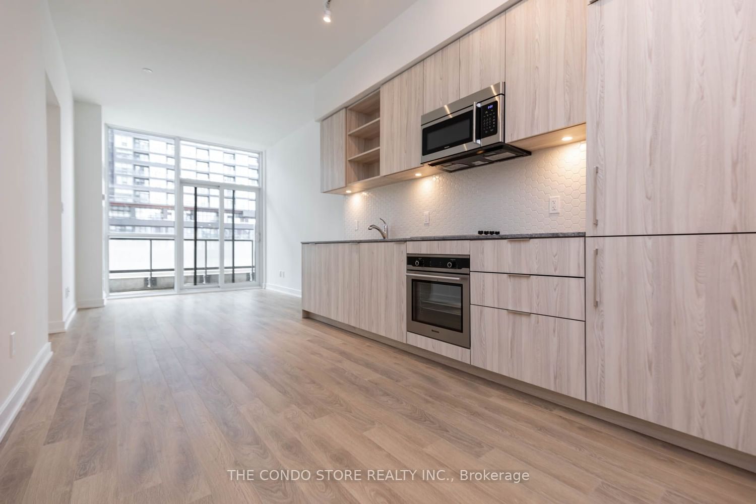 50 Ordnance St, unit 405 for rent - image #3