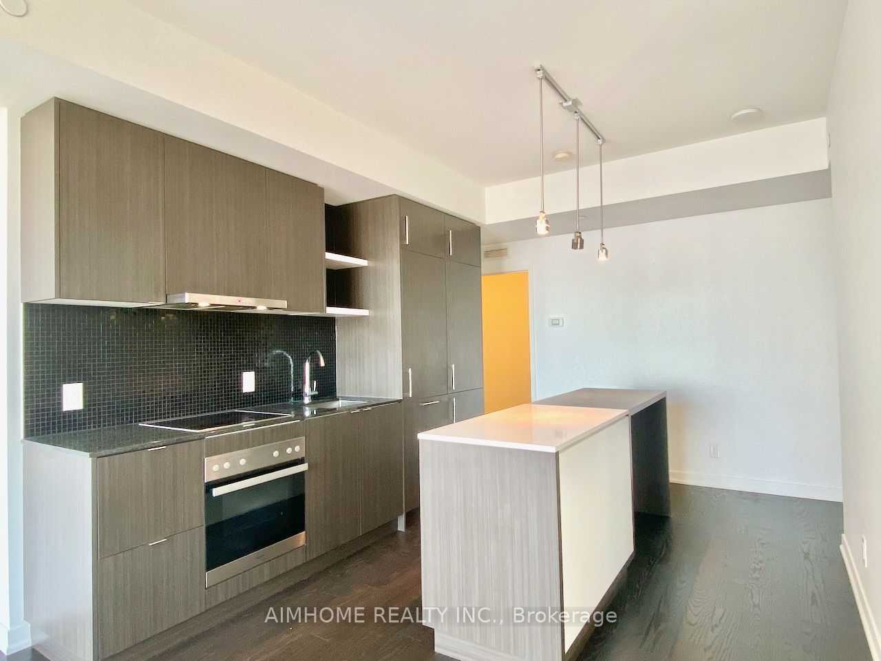 100 Harbour St, unit 6705 for rent - image #4