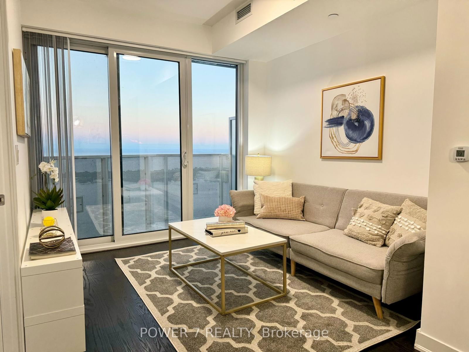 88 Harbour St, unit 6808 for sale - image #12