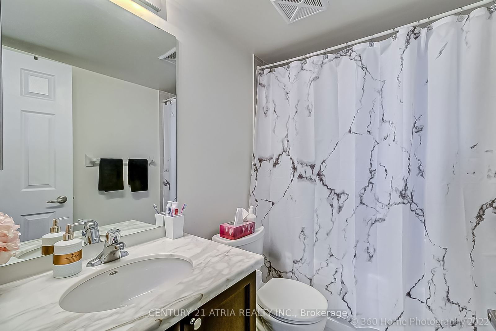 35 Hollywood Ave, unit 2321 for sale - image #24