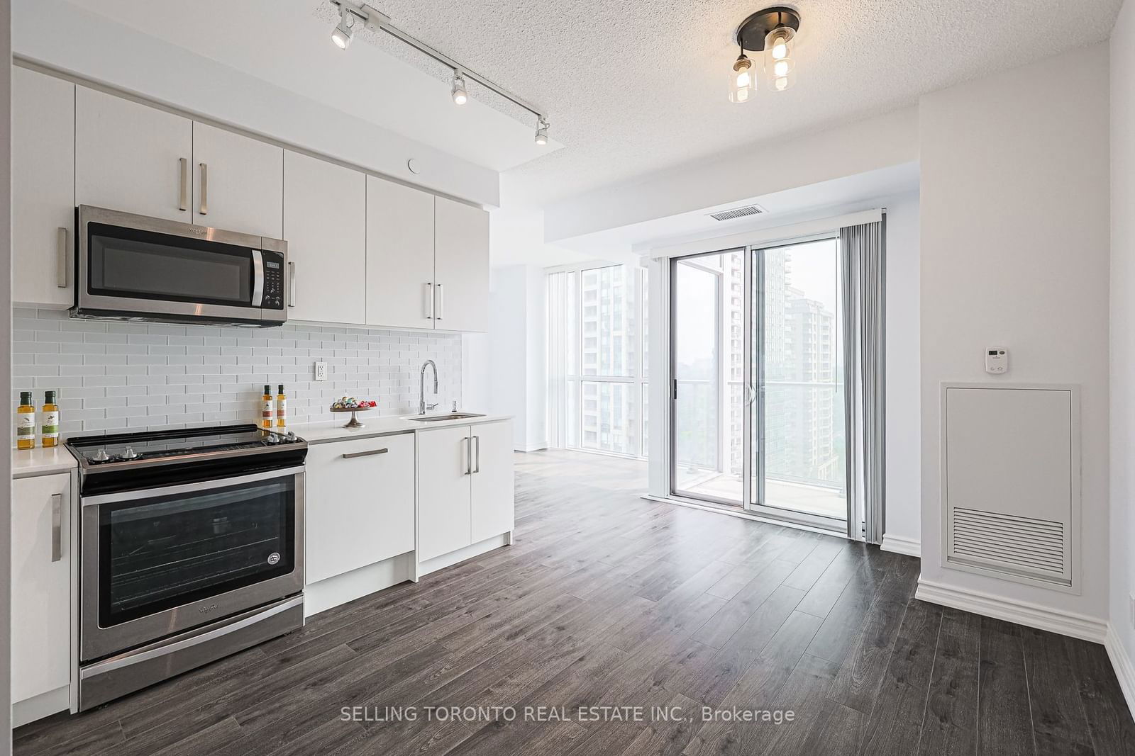 5180 Yonge St, unit 1005 for sale - image #10