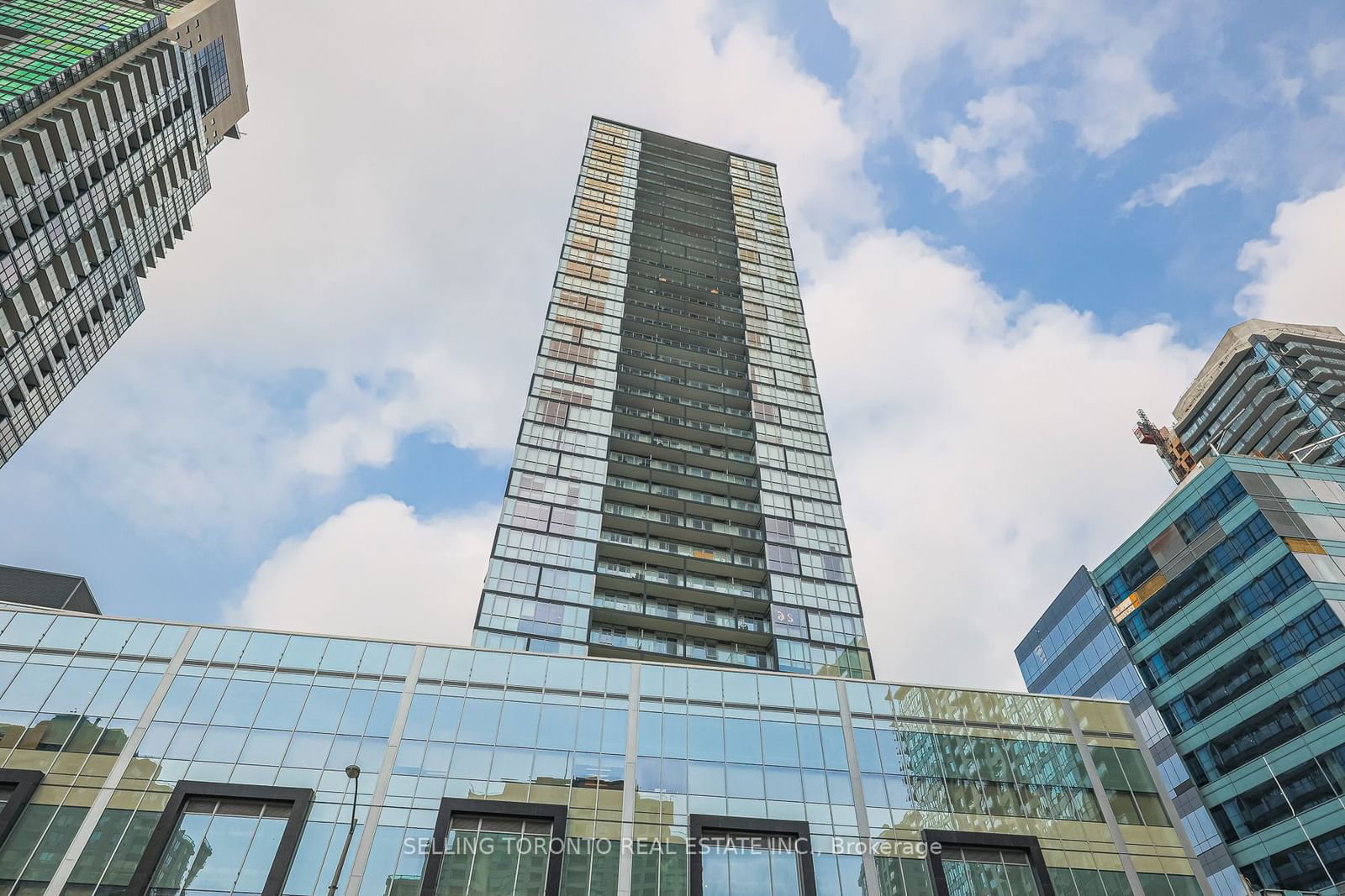 5180 Yonge St, unit 1005 for sale - image #3