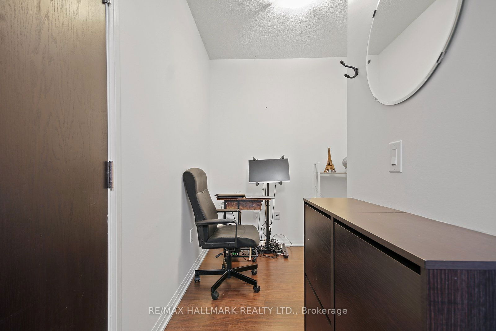 25 Cole St, unit 625 for rent - image #11