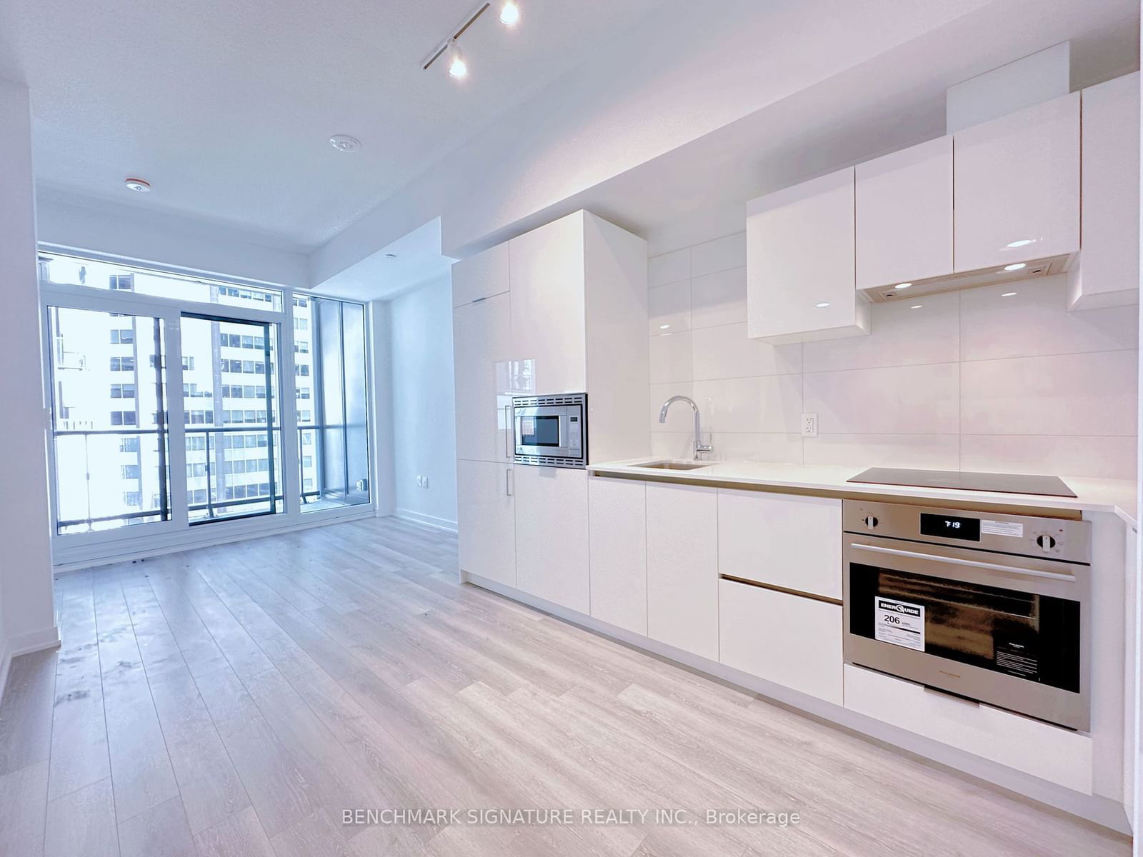 121 St Patrick St, unit 1217 for rent - image #1