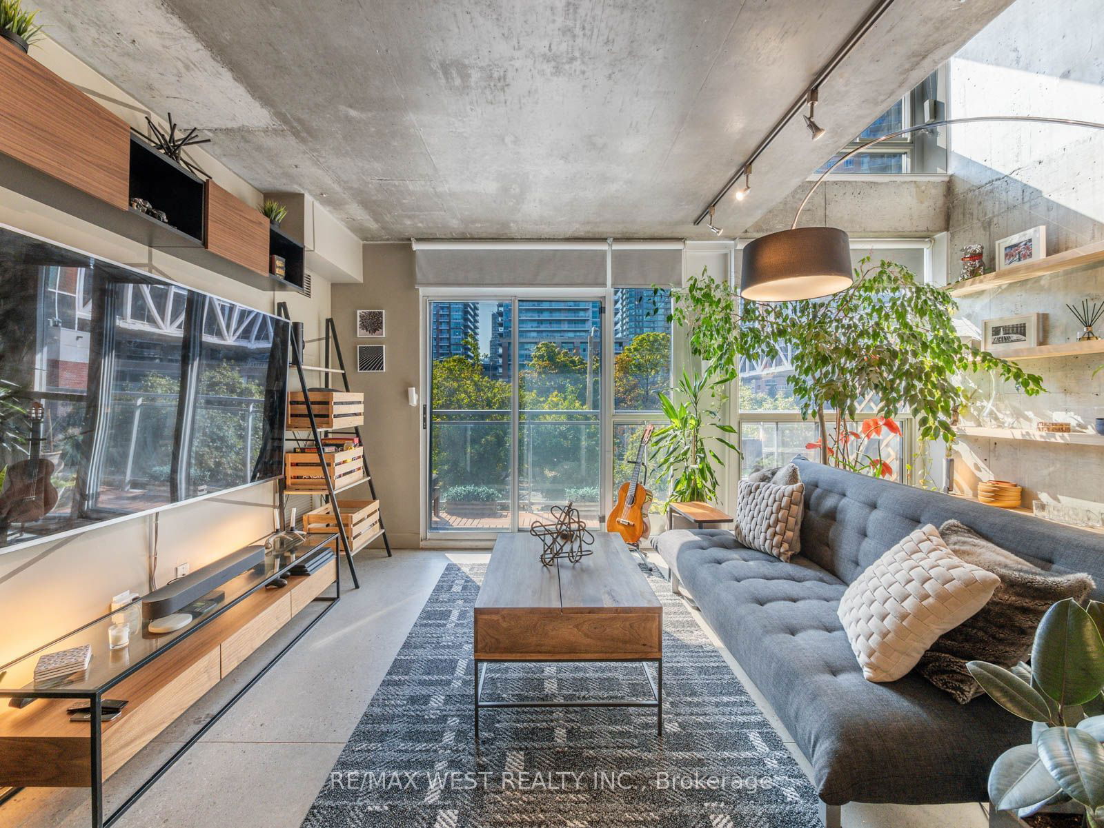 1029 King St W, unit 205 for sale - image #14