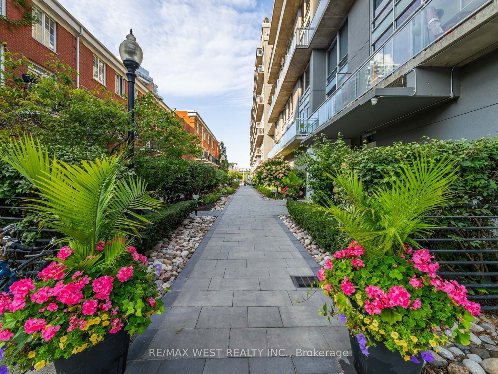 Electra Lofts & Townhouses, Downtown, Toronto