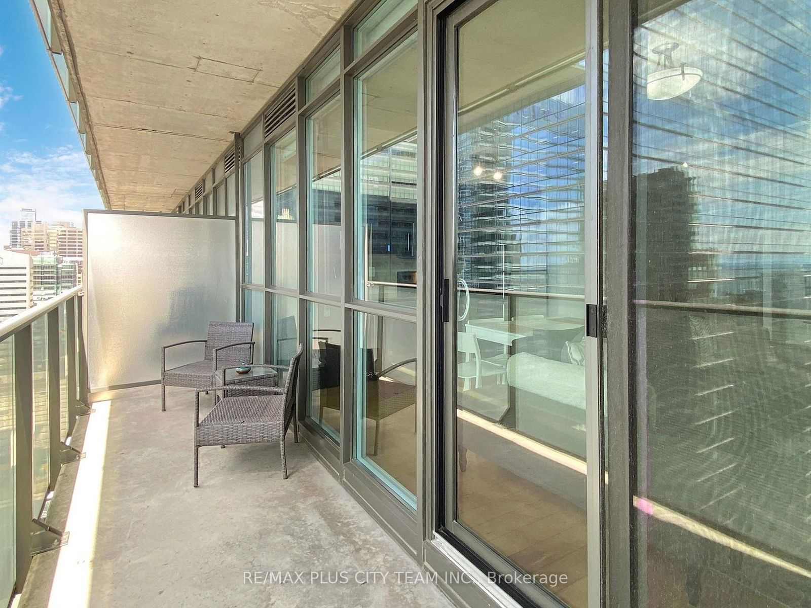 55 Bremner Blvd, unit 2211 for sale