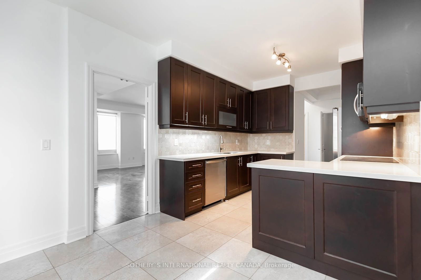 35 Balmuto St, unit 3303 for rent - image #8