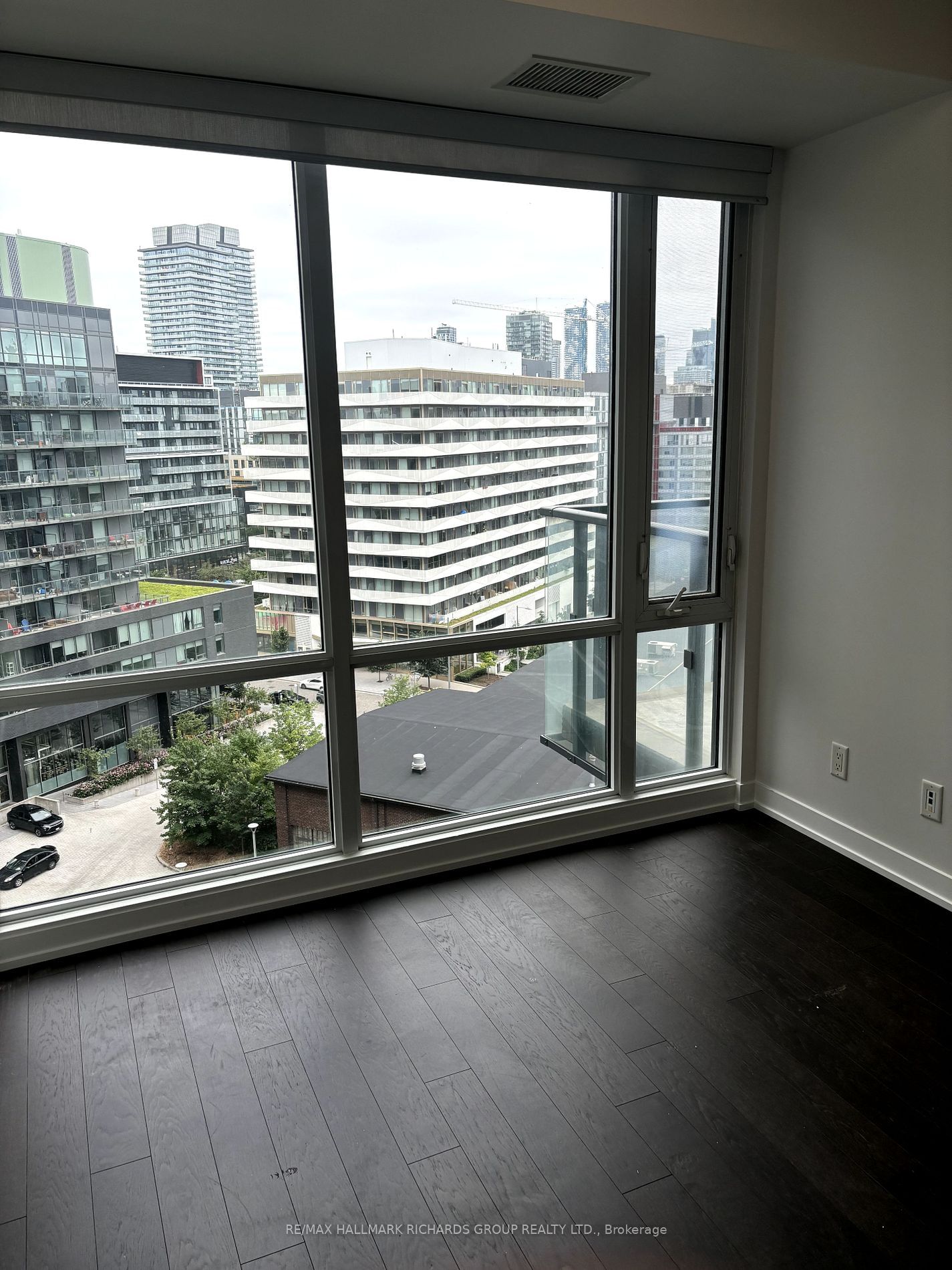 120 Bayview Ave, unit N901 for rent - image #7