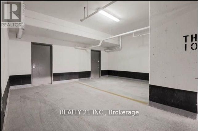 88 Sheppard Ave E, unit 10 for rent