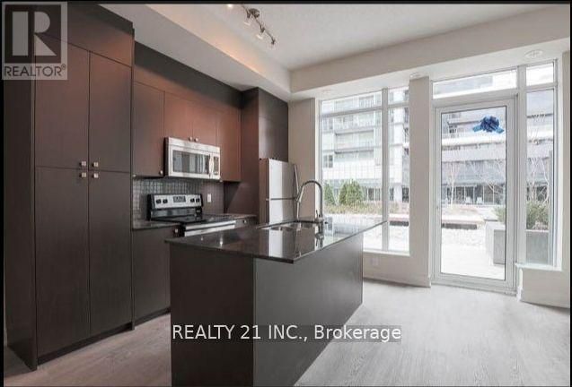 88 Sheppard Ave E, unit 10 for rent - image #6