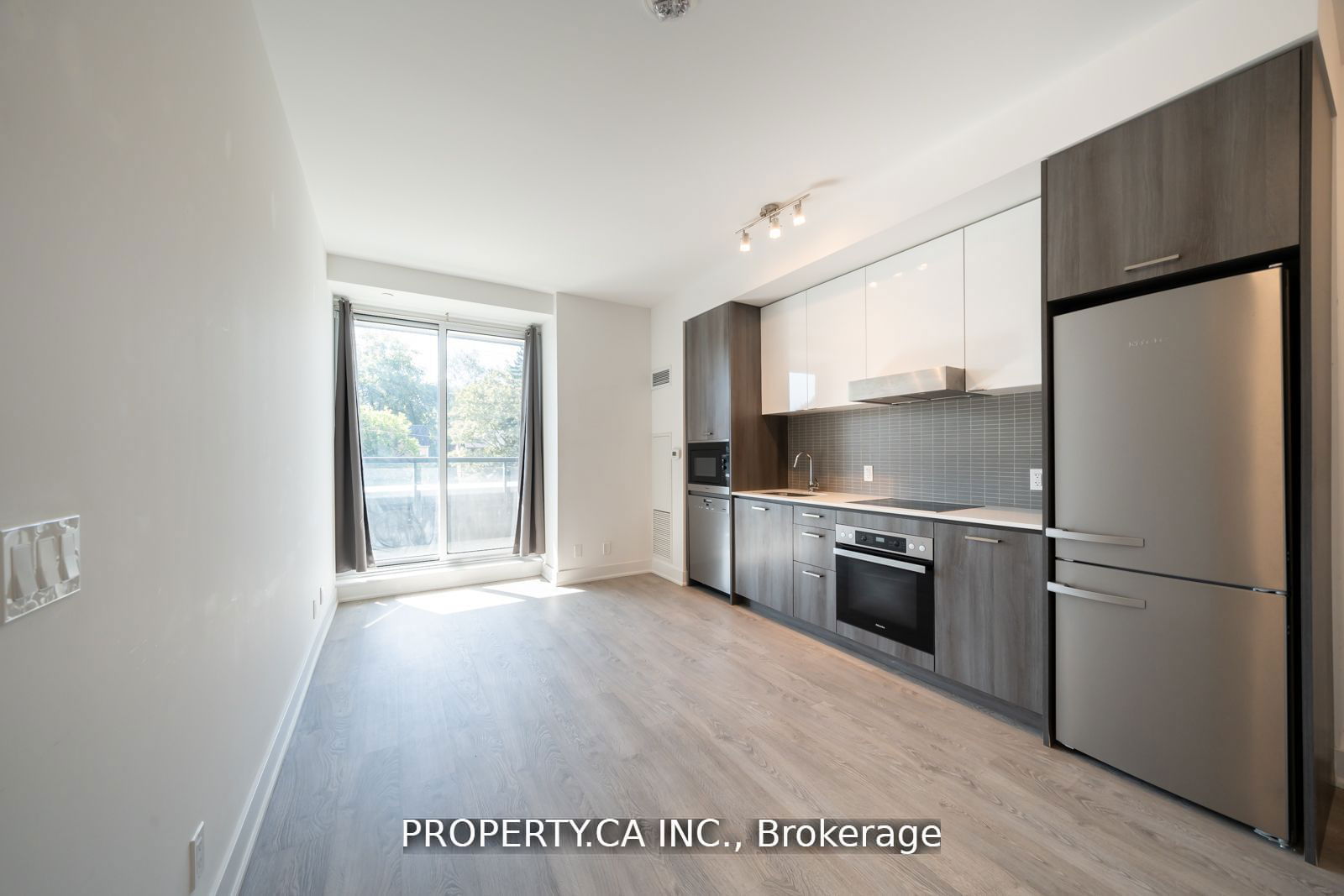 11 Lillian St, unit 201 for sale