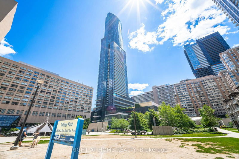 386 Yonge St, unit 3501 for sale - image #1