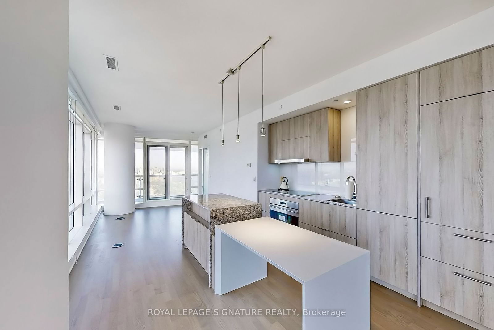 1 Bloor St E, unit 5109 for rent