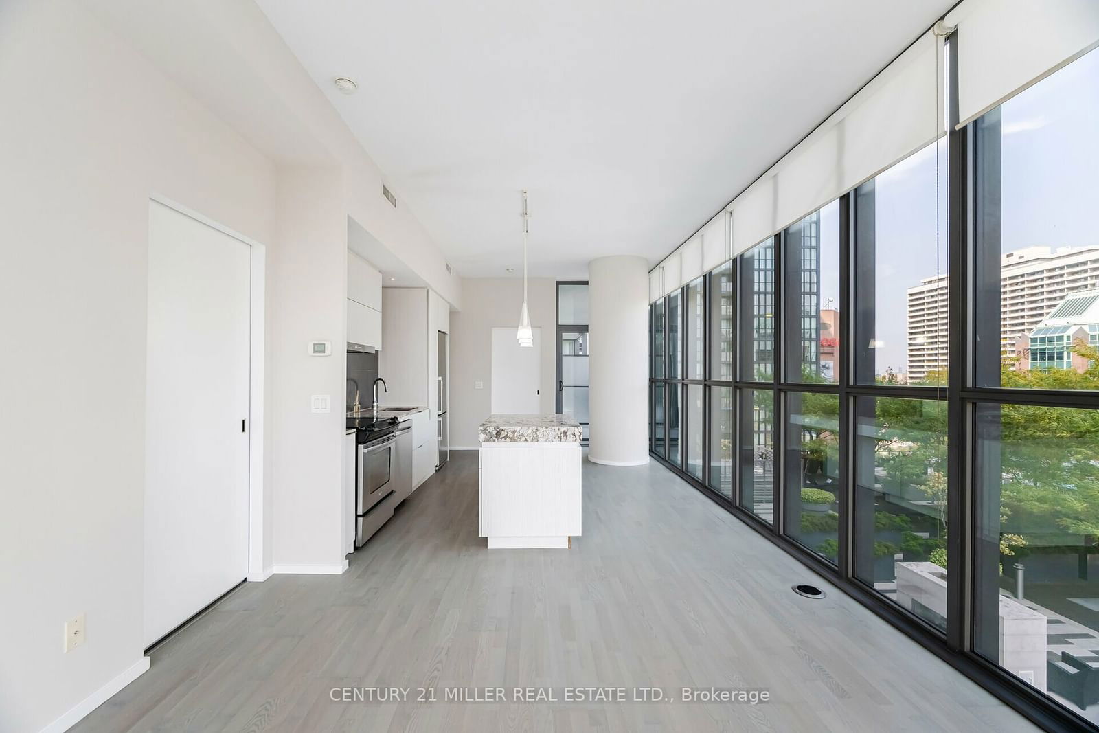 101 Charles St E, unit 1001 for sale