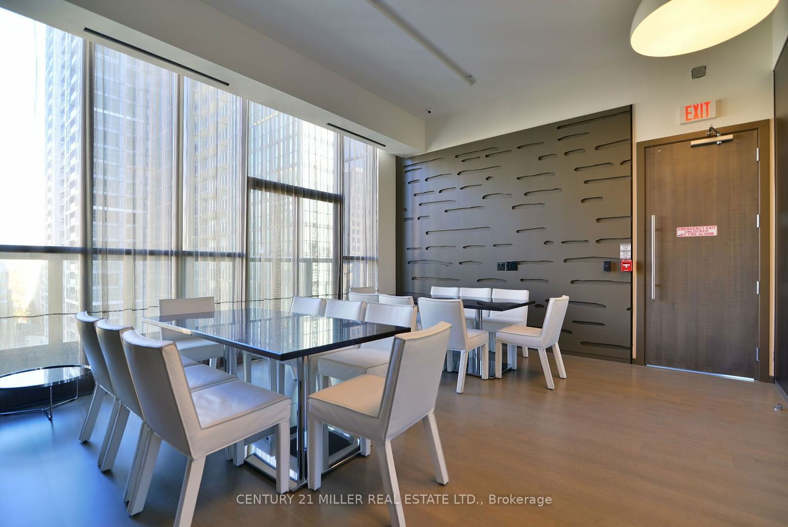 101 Charles St E, unit 1001 for sale - image #32