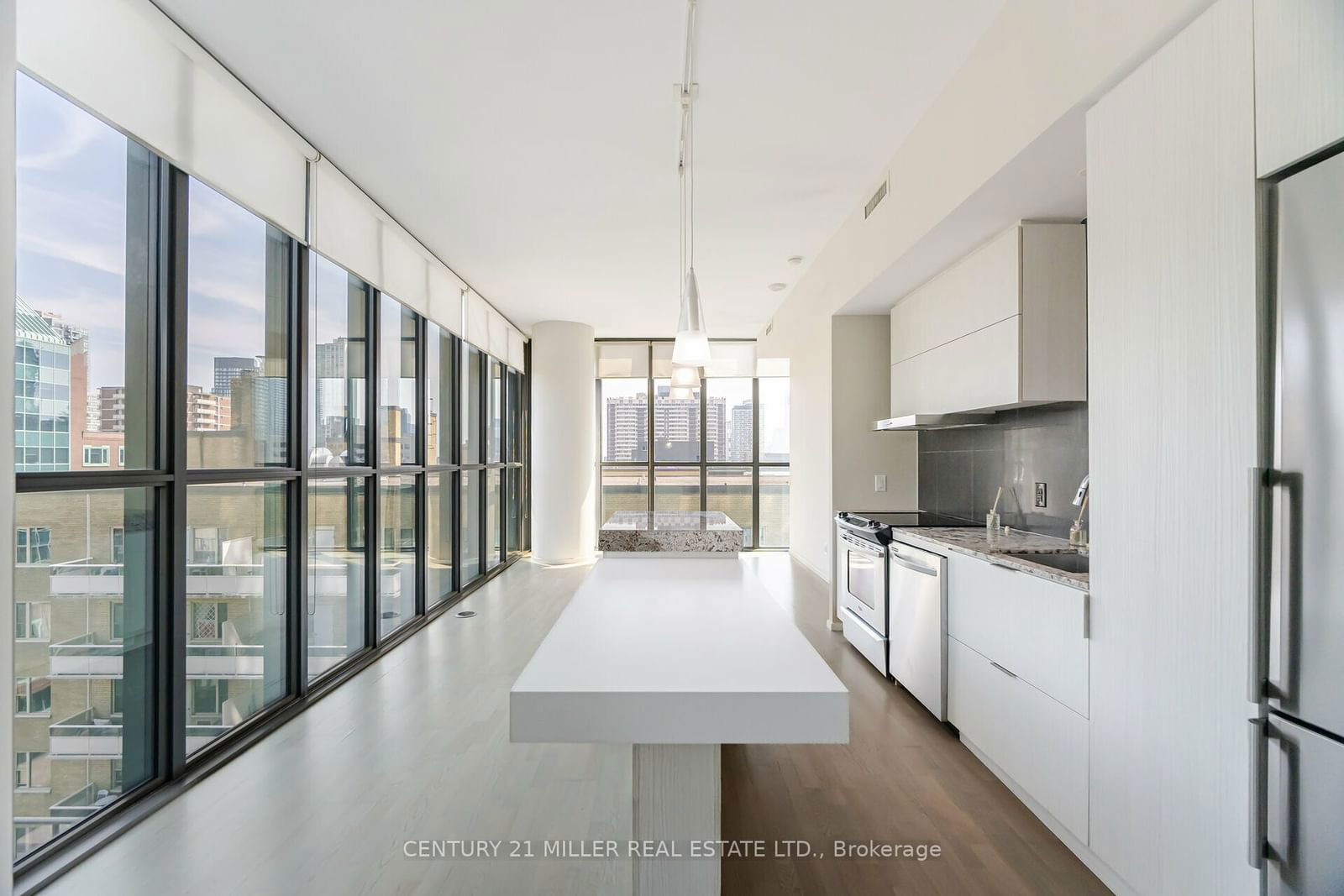 101 Charles St E, unit 1001 for sale