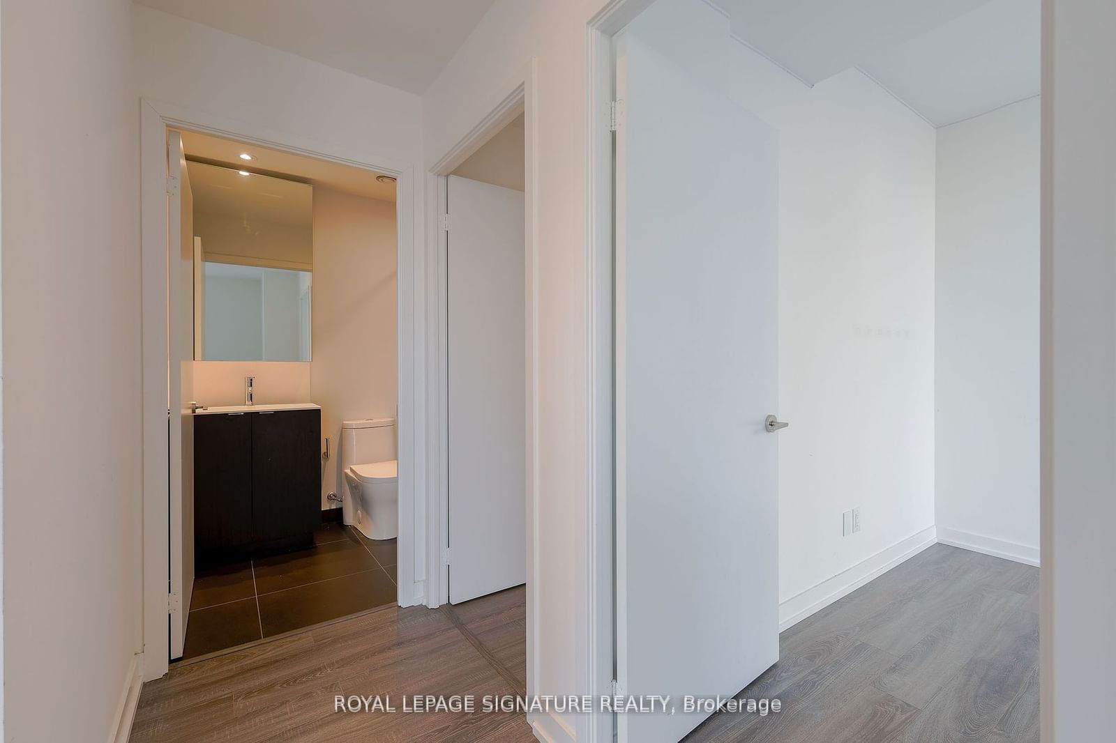 20 Edward St, unit 501 for sale - image #22