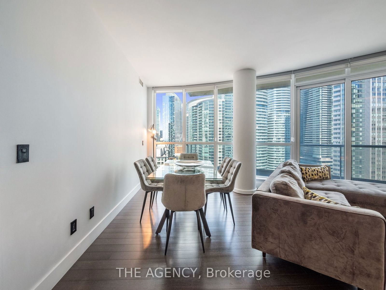 218 Queens Quay W, unit 2201 for rent - image #3