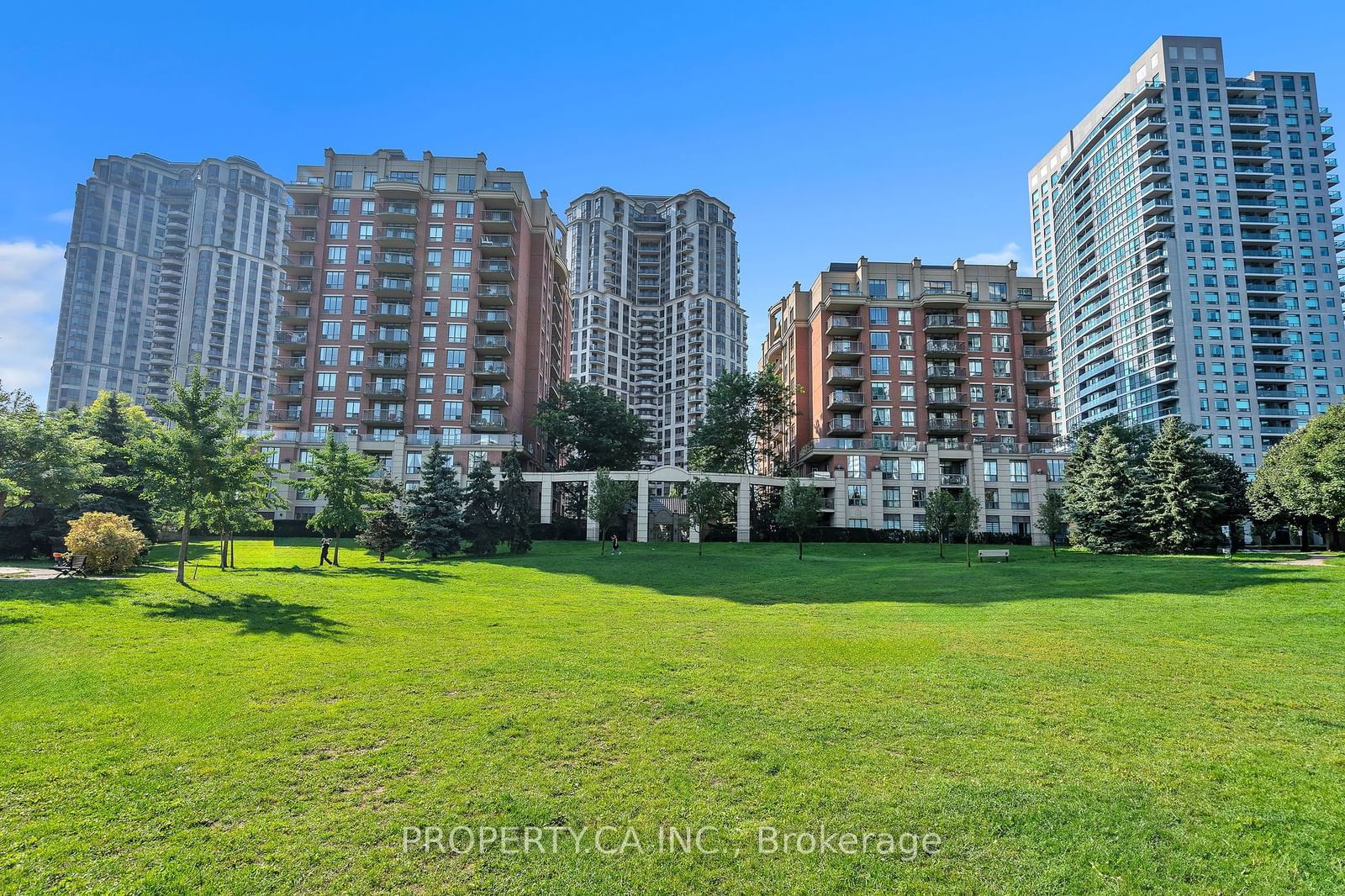 55 Harrison Garden Blvd, unit 405 for rent - image #30