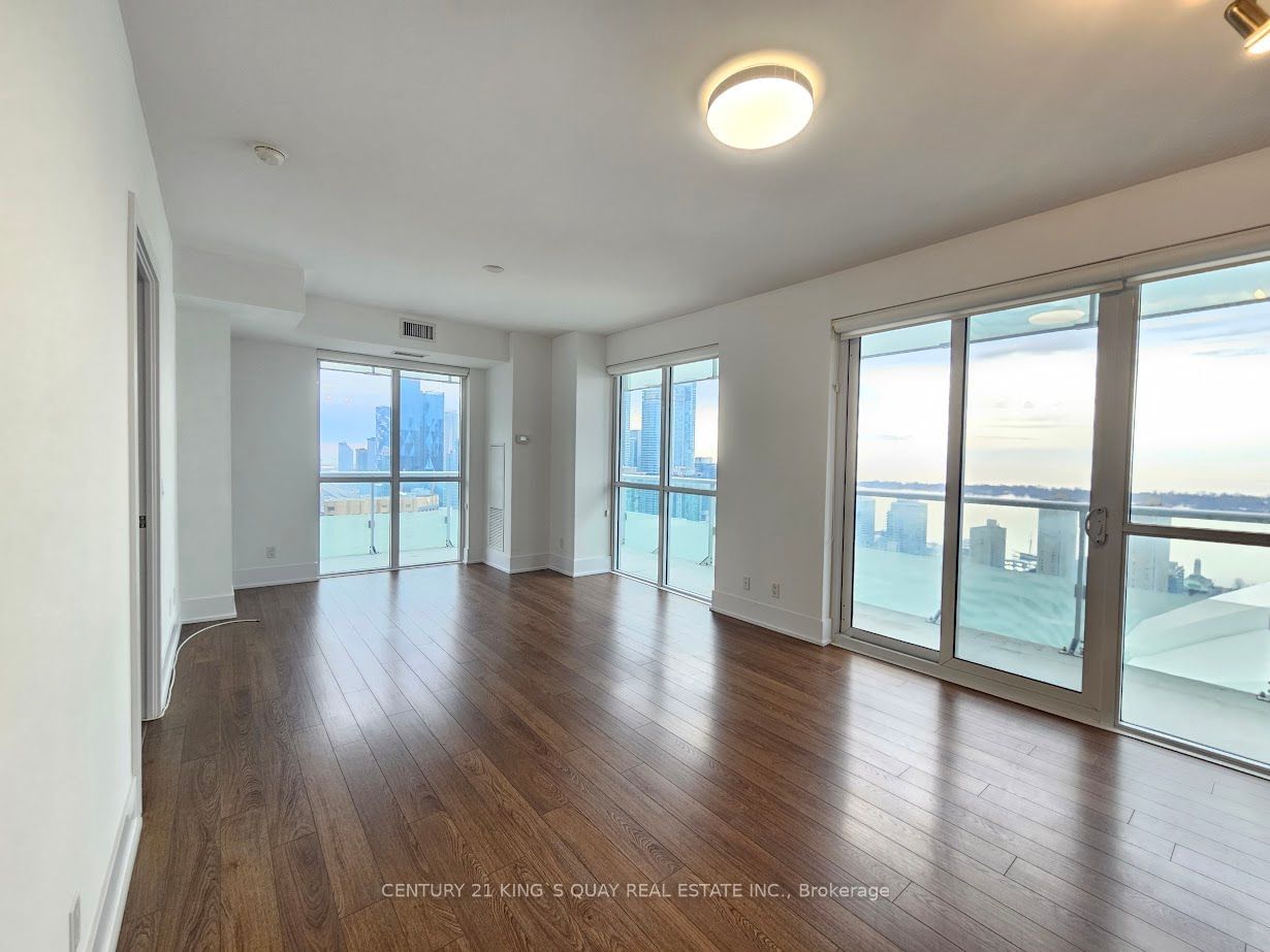 300 Front St W, unit 3611 for rent - image #6