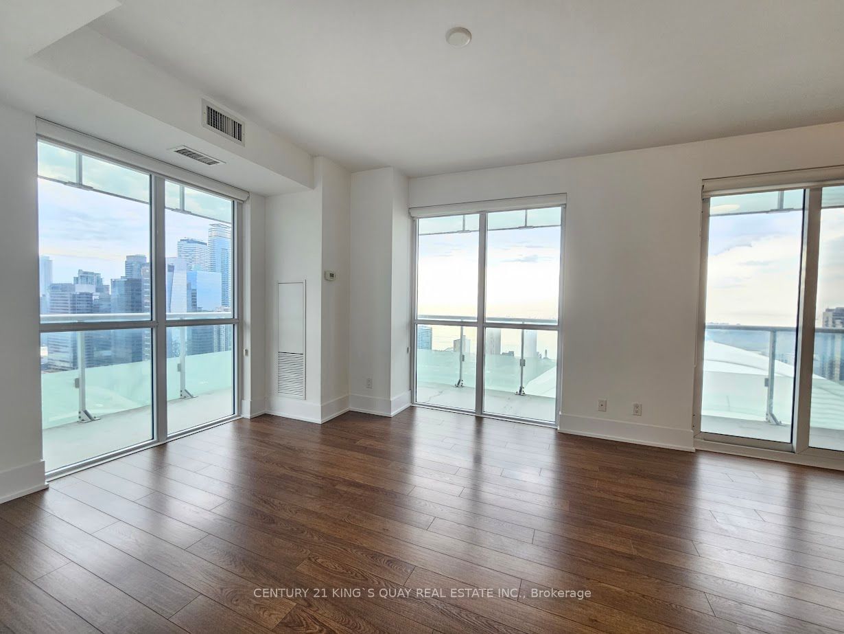 300 Front St W, unit 3611 for rent - image #8