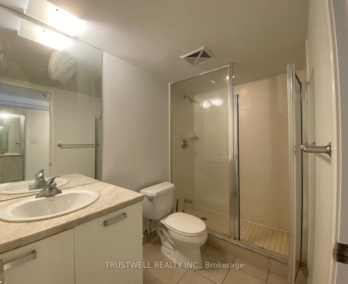 37 Grosvenor St, unit 1503 for rent - image #19