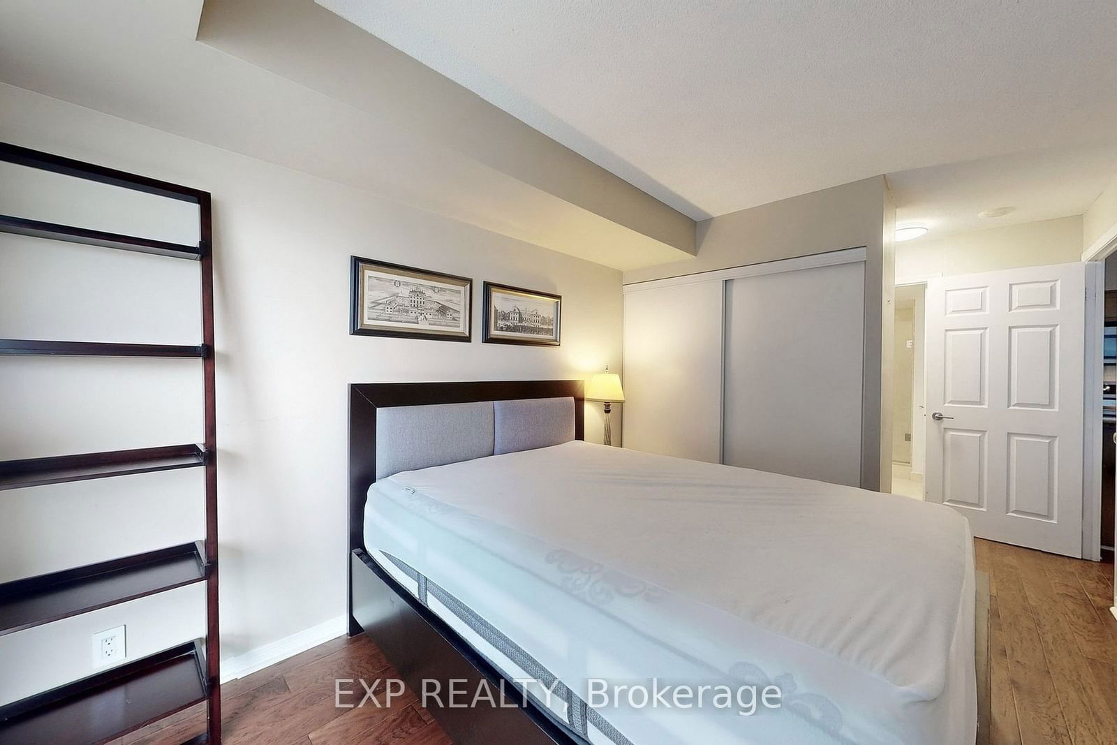 736 Spadina Ave, unit 1111 for rent - image #17