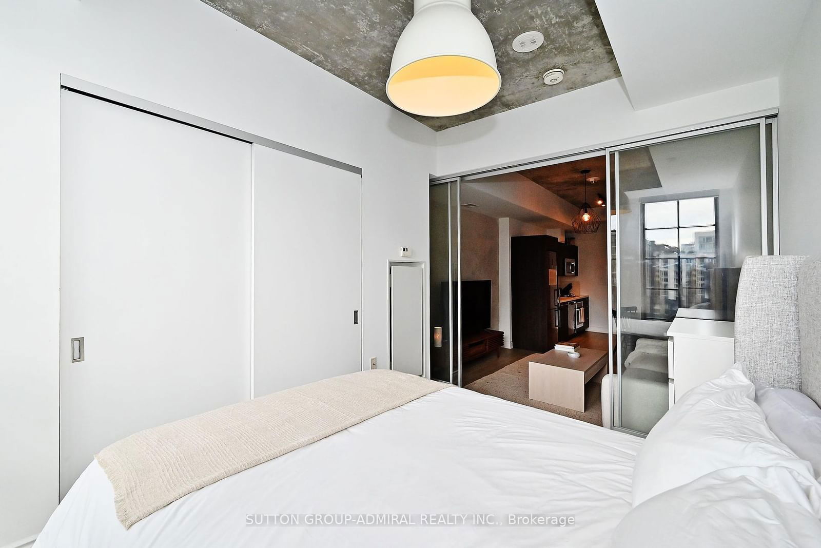 608 Richmond St W, unit 1011 for rent - image #8