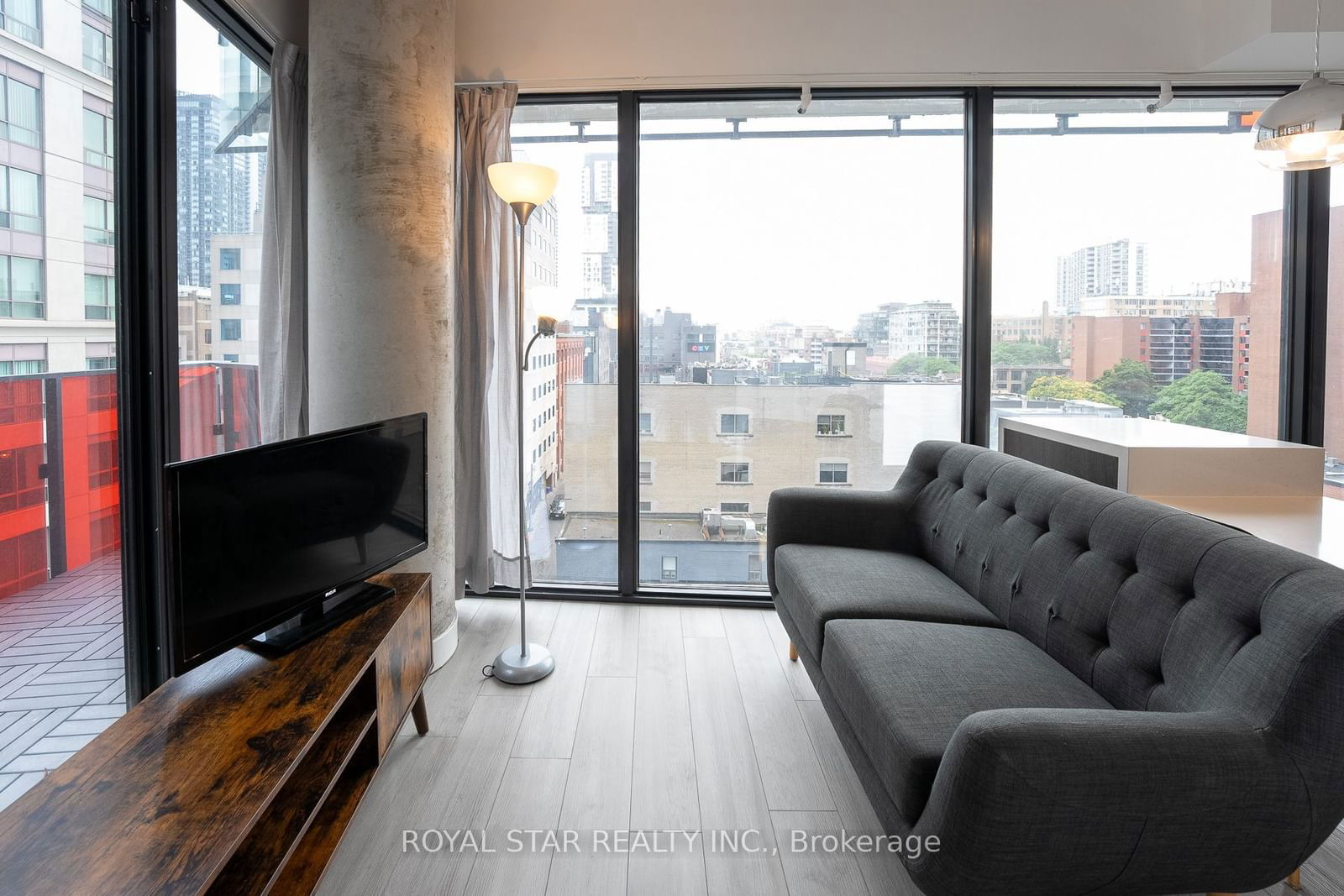 215 Queen St W, unit 601 for rent - image #27