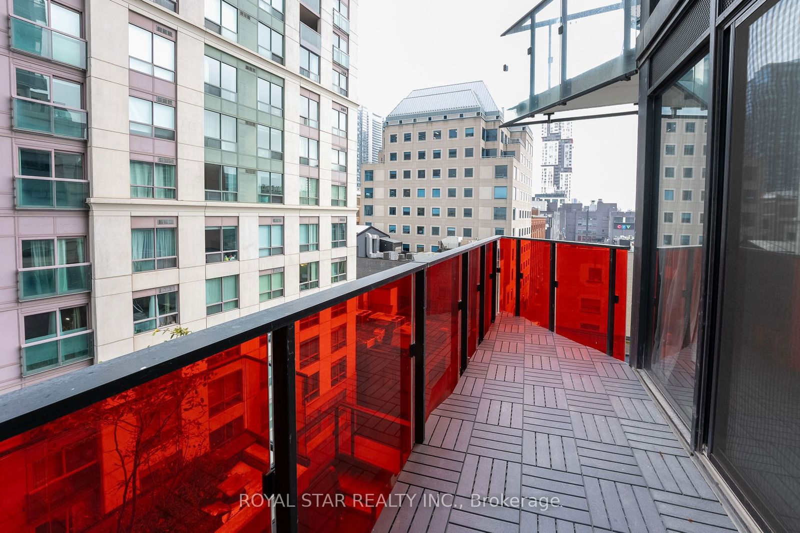 215 Queen St W, unit 601 for rent - image #28