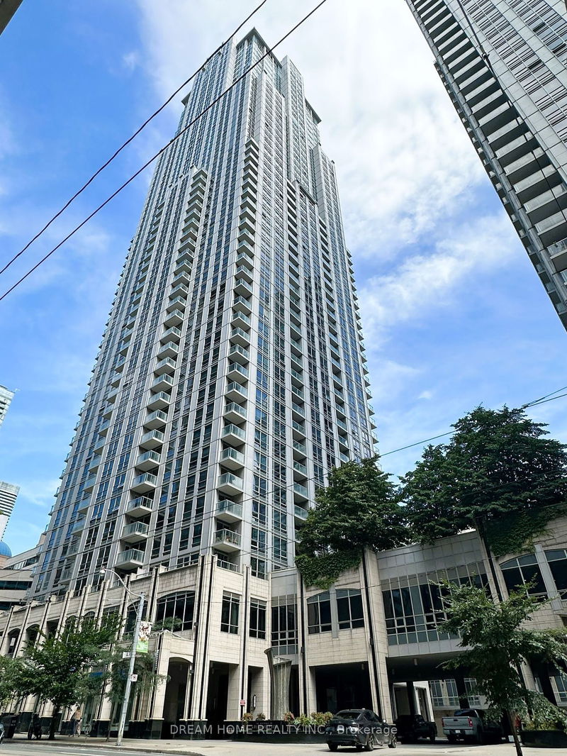 763 Bay St, unit 1108 for rent - image #1