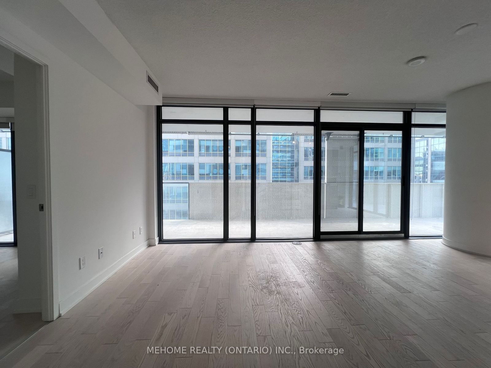 25 Richmond St E, unit 1005 for rent