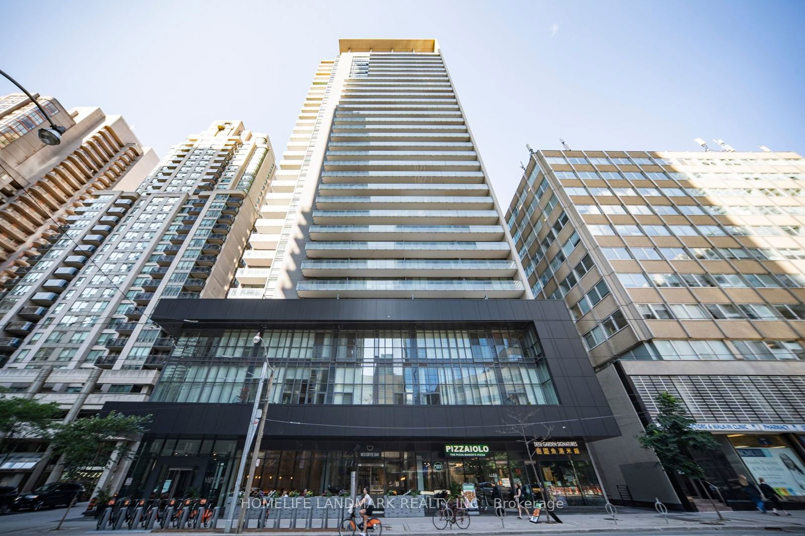 770 Bay St, unit 1703 for sale - image #1