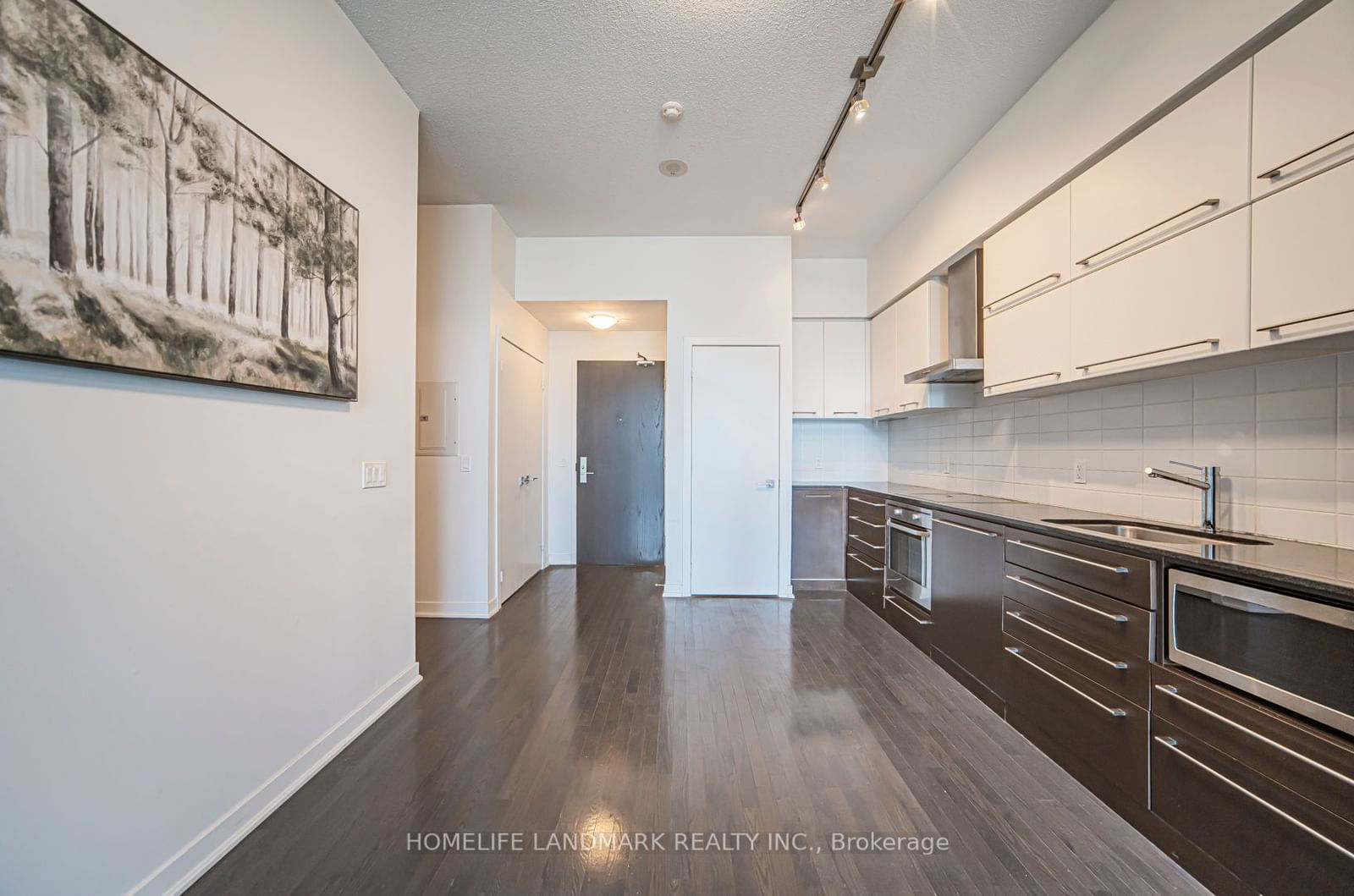 770 Bay St, unit 1703 for sale