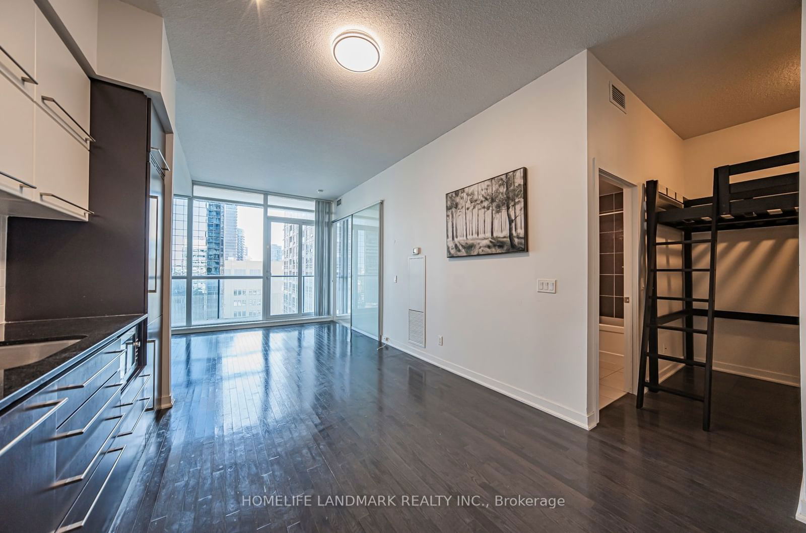 770 Bay St, unit 1703 for sale