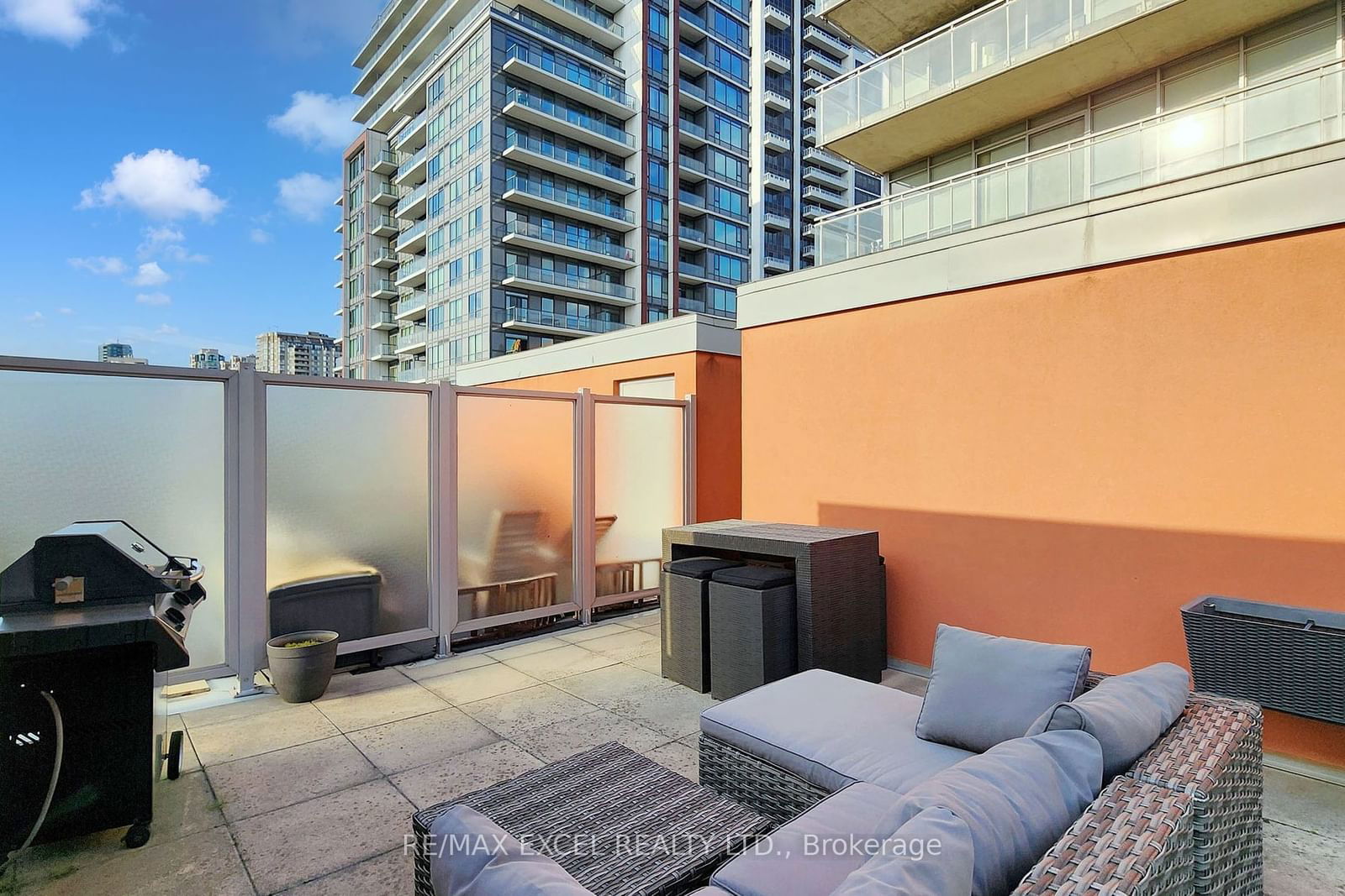 30 Canterbury Pl, unit 502 for rent - image #27