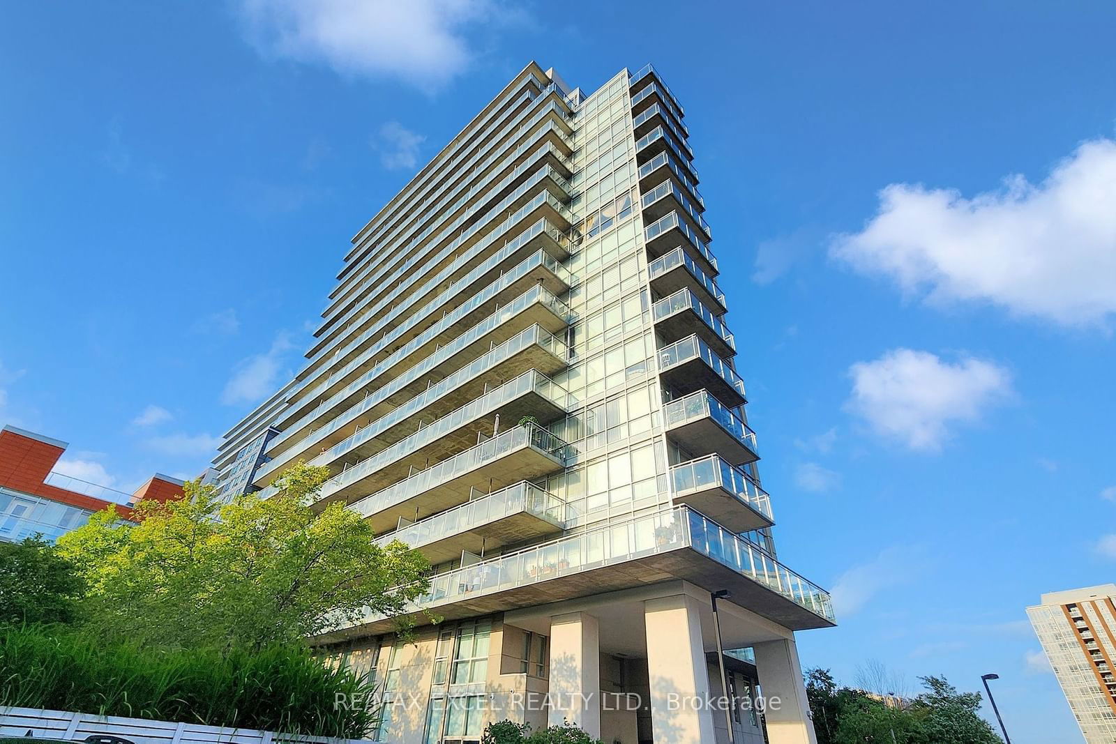 30 Canterbury Pl, unit 502 for rent - image #3